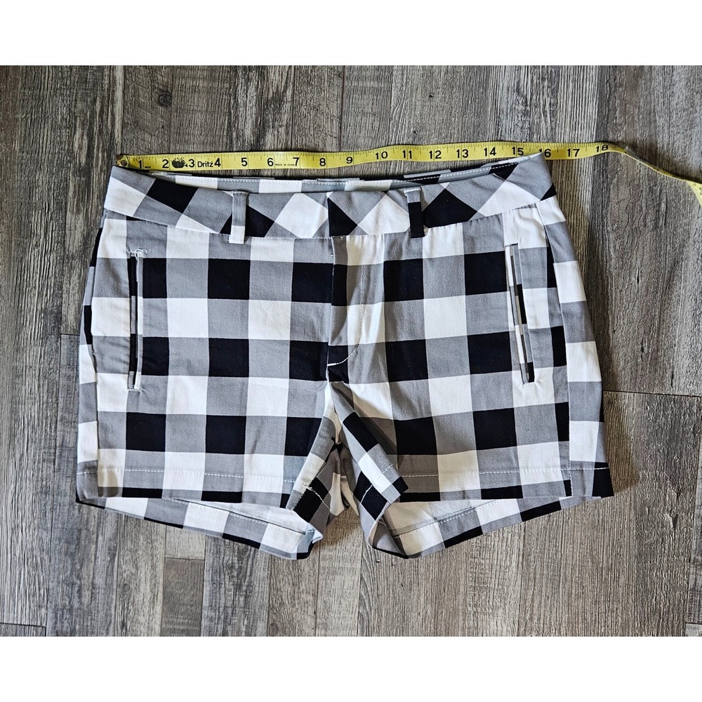 ANA A New Approach Black White Buffalo Check Twill Shorts Womens Size 8 Plaid - Picture 3 of 7